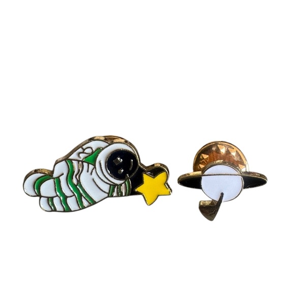 Astronaut Enamel Pin Set with Star and Planet - Picture 5 of 5